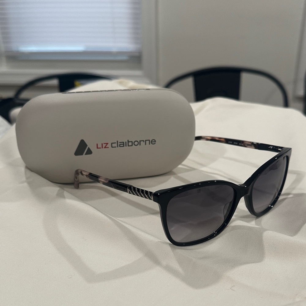 Liz Claiborne Black Frame Sunglasses with Gradient Gray Lenses